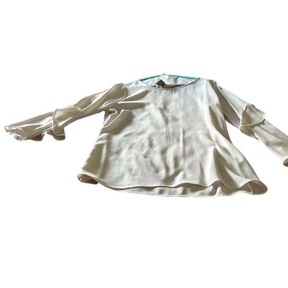 Chicos Cream Ruffle Sleeve Round Neck Tunic Top Size 1 - Picture 2 of 9